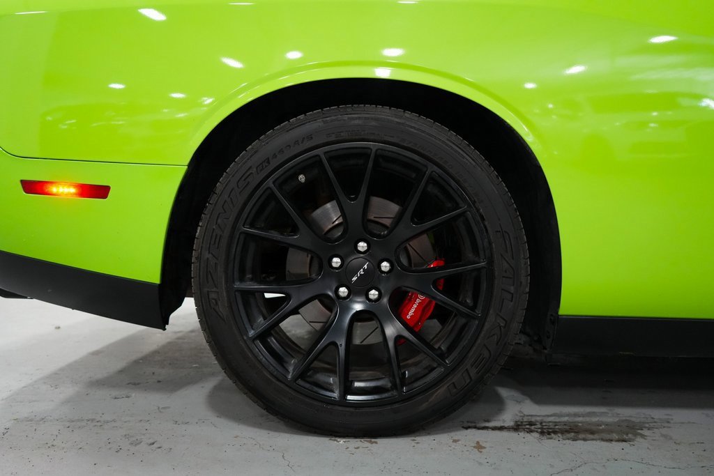 Used 2015 Dodge Challenger SRT Hellcat image 29