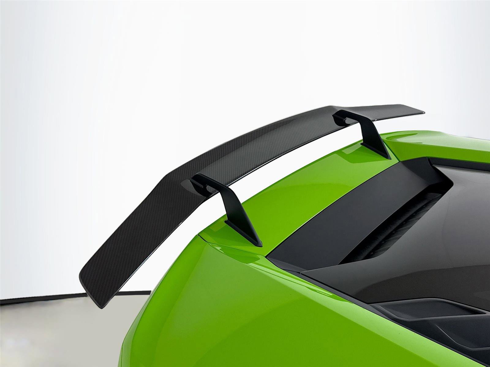 Used 2018 Lamborghini Huracan LP 580-2 image 35