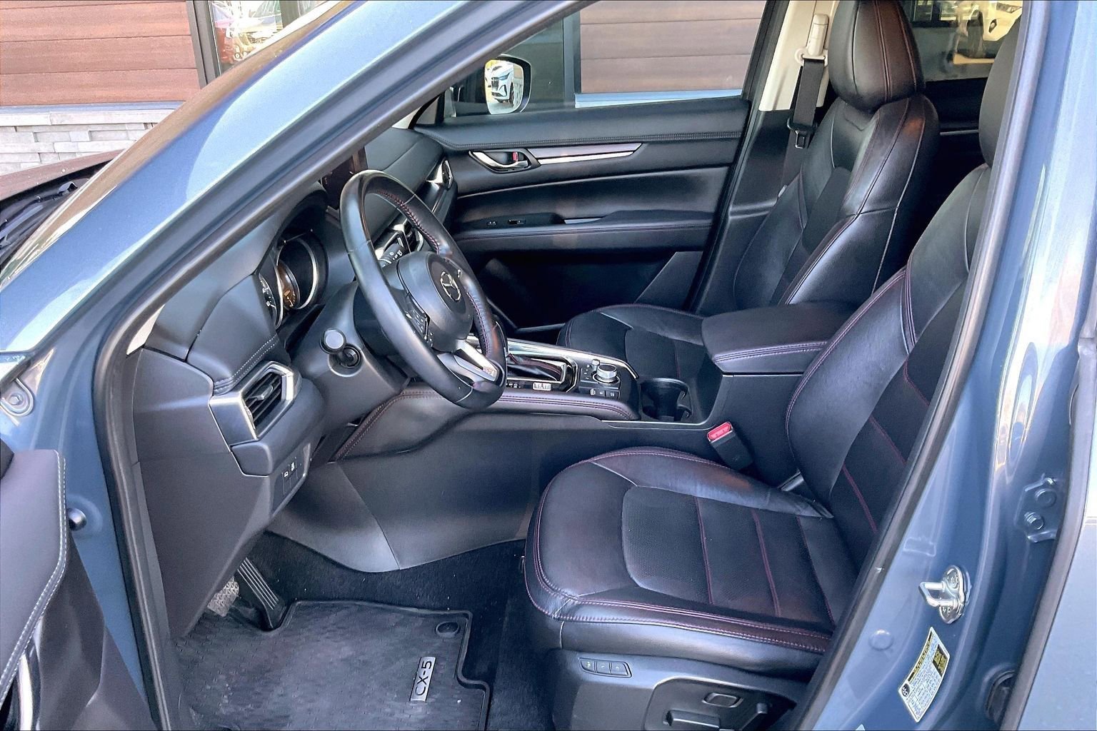 Used 2022 MAZDA CX-5 Carbon Edition AWD/4WD image 16