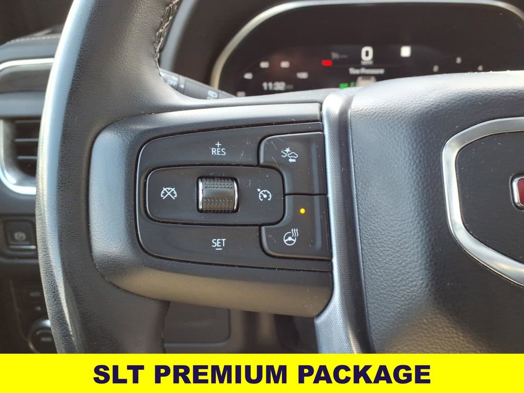 Used 2023 GMC Yukon XL SLT w/ SLT Premium Package image 18