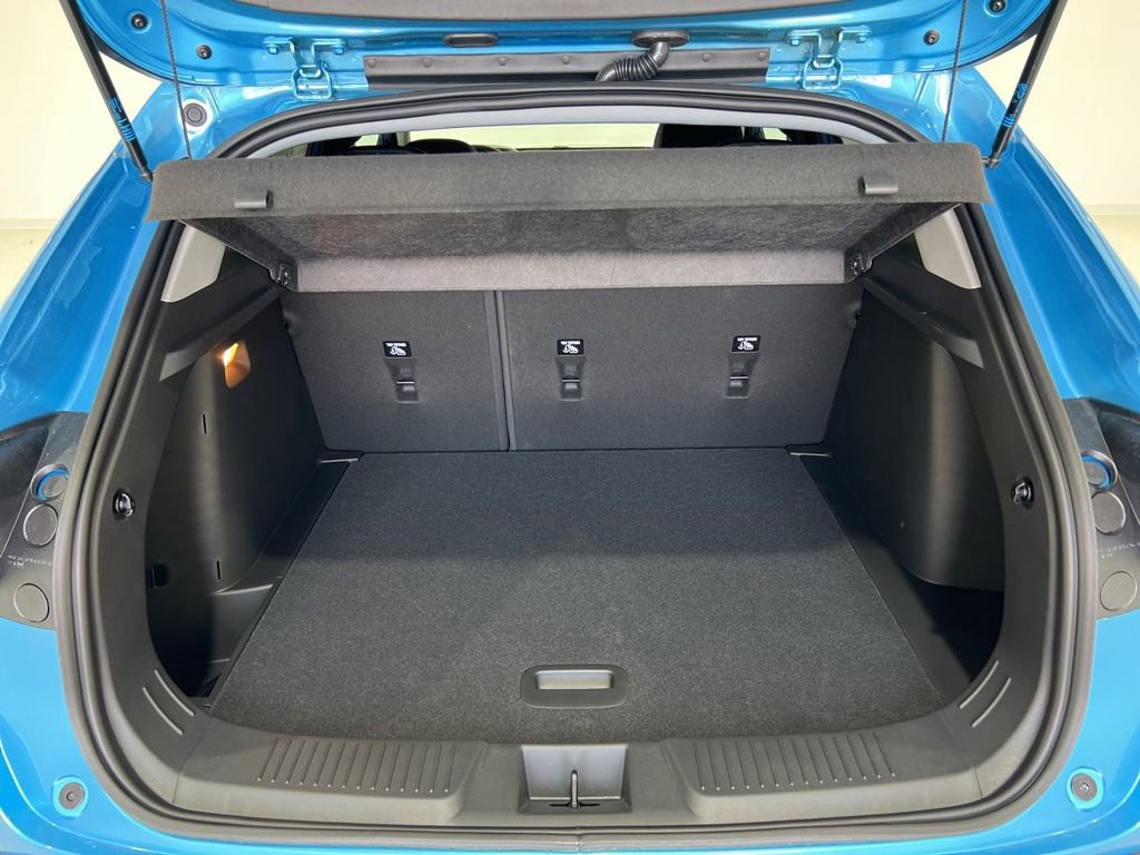 New 2026 Chevrolet Trax LT w/ Driver Confidence Package image 22