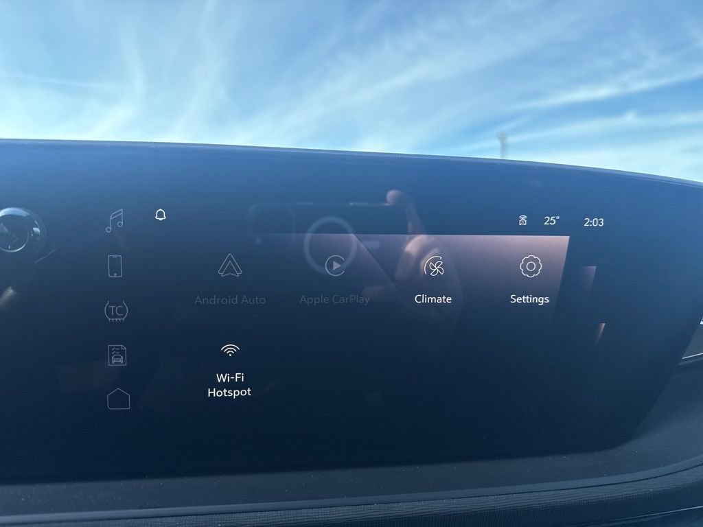 Used 2025 Buick Envista Sport Touring w/ Convenience I Package image 28