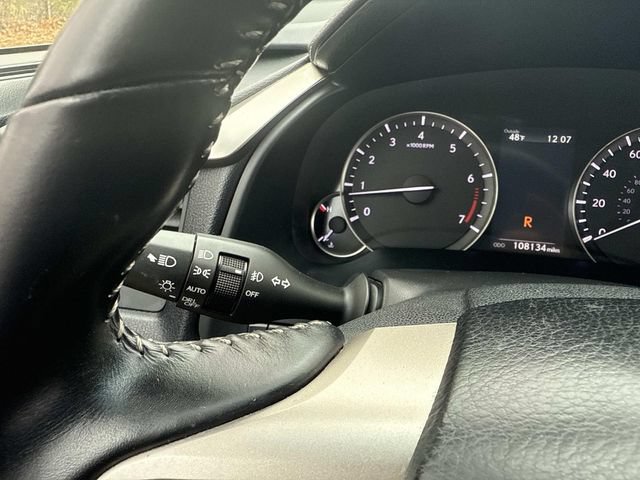 Used 2019 Lexus RX 350L AWD w/ Accessory Package image 35