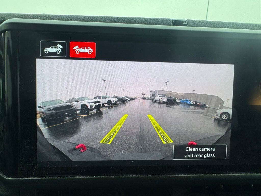 Used 2024 Jeep Wrangler Unlimited Rubicon w/ Technology Group image 5