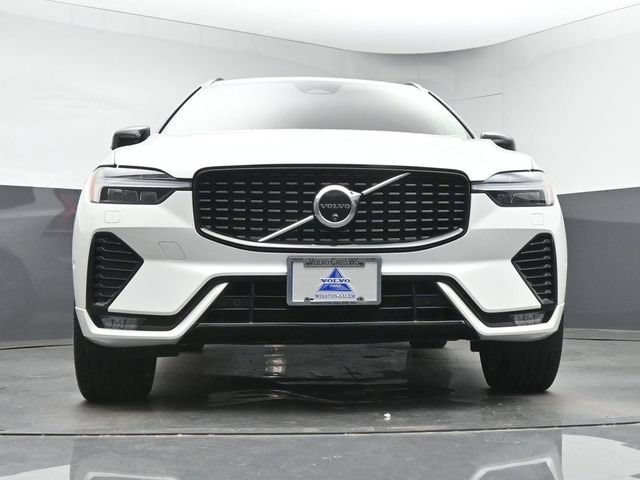 Used 2024 Volvo XC60 B5 Plus w/ Protection Package Premier AWD/4WD image 32