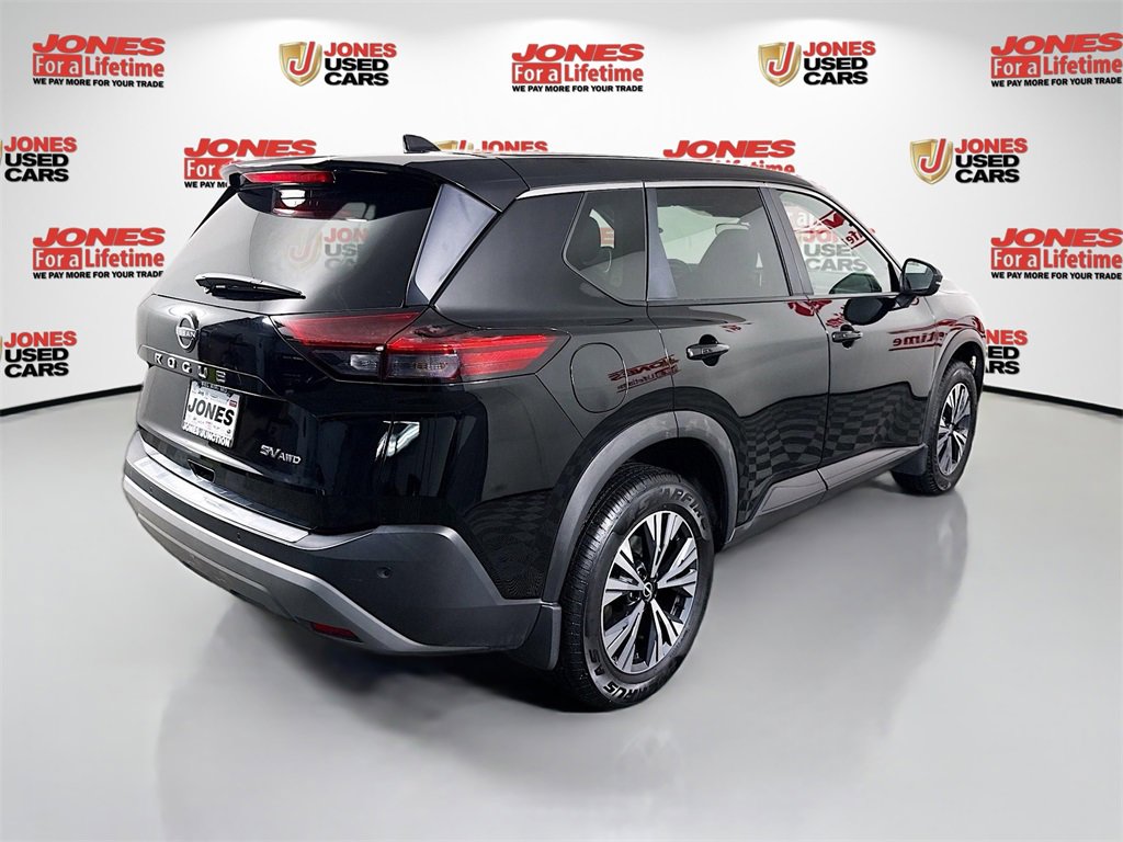 Certified 2022 Nissan Rogue SV image 16