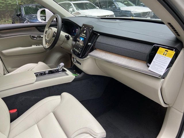 New 2026 Volvo XC90 B6 Ultra image 19