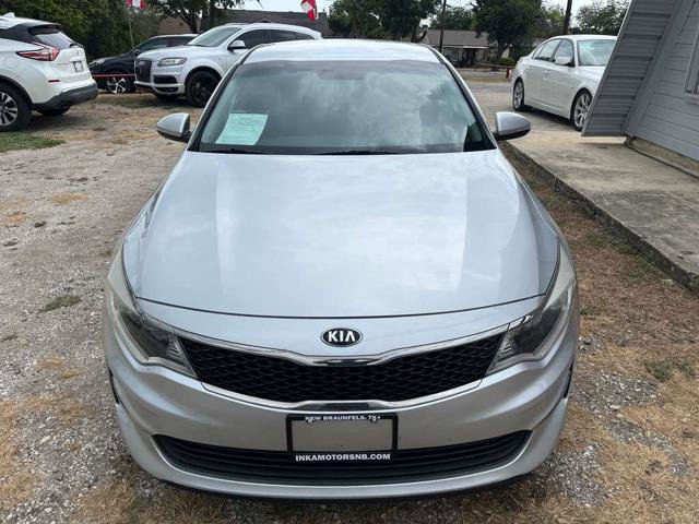 Used 2017 Kia Optima LX image 2