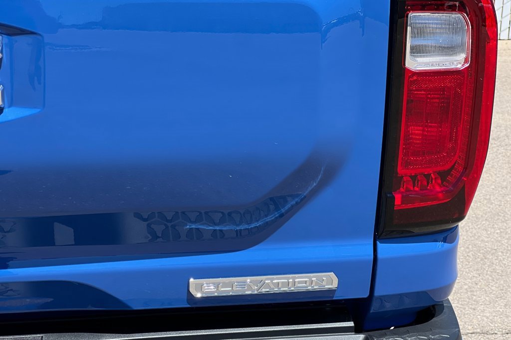 New 2025 GMC Canyon Elevation w/ Convenience Package image 21