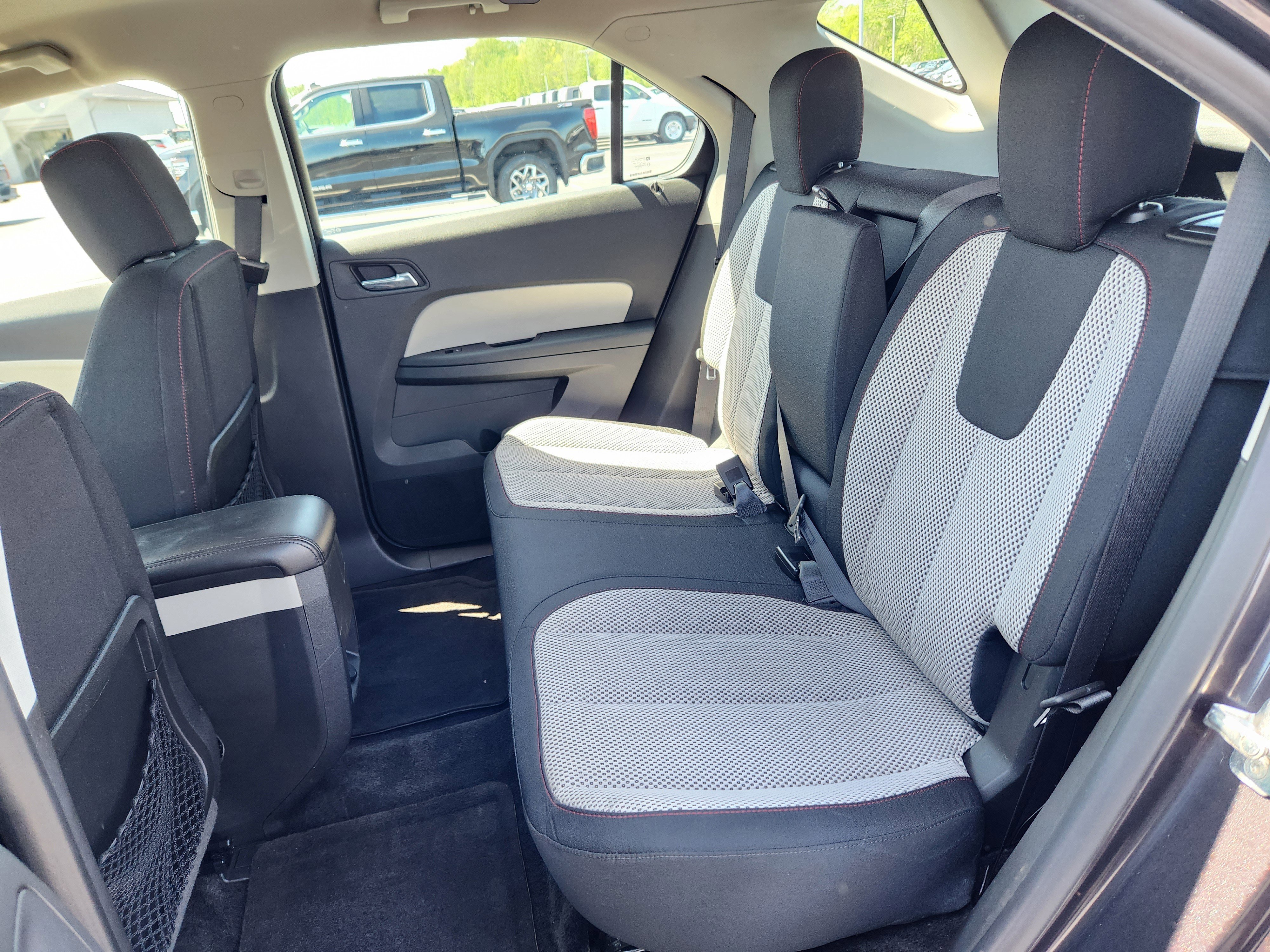 Used 2016 Chevrolet Equinox LS FWD image 11