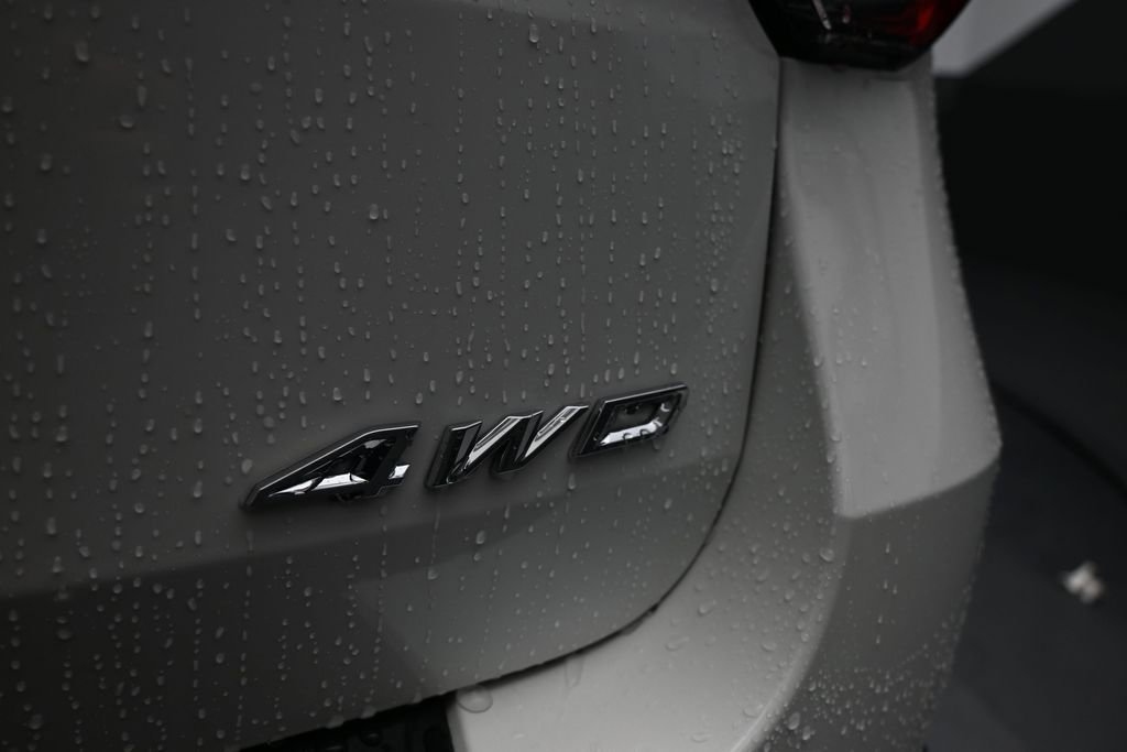 New 2026 Ford Explorer Active AWD/4WD image 9