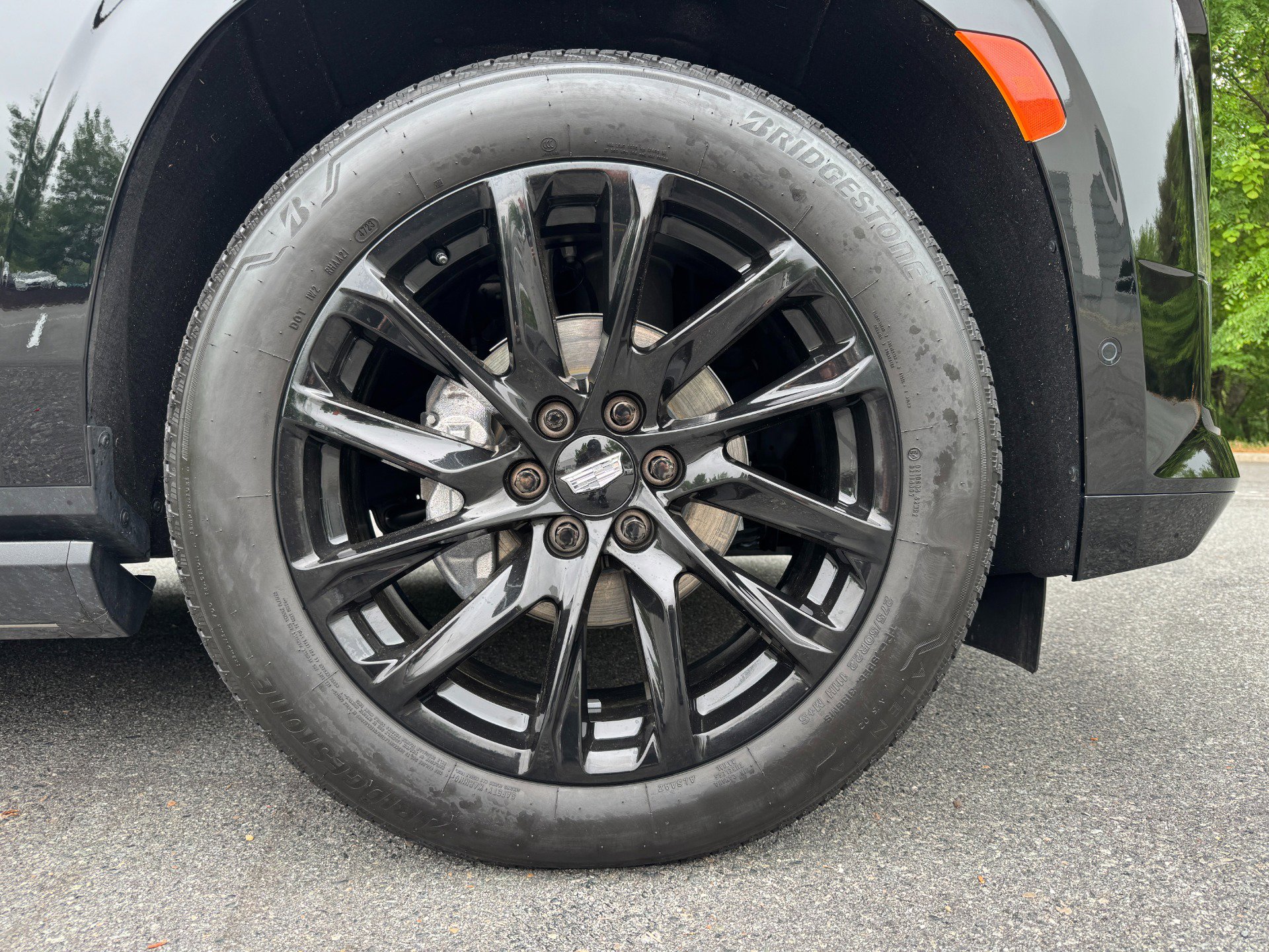 Used 2024 Cadillac Escalade ESV Sport Platinum w/ LPO, ONYX Package image 72