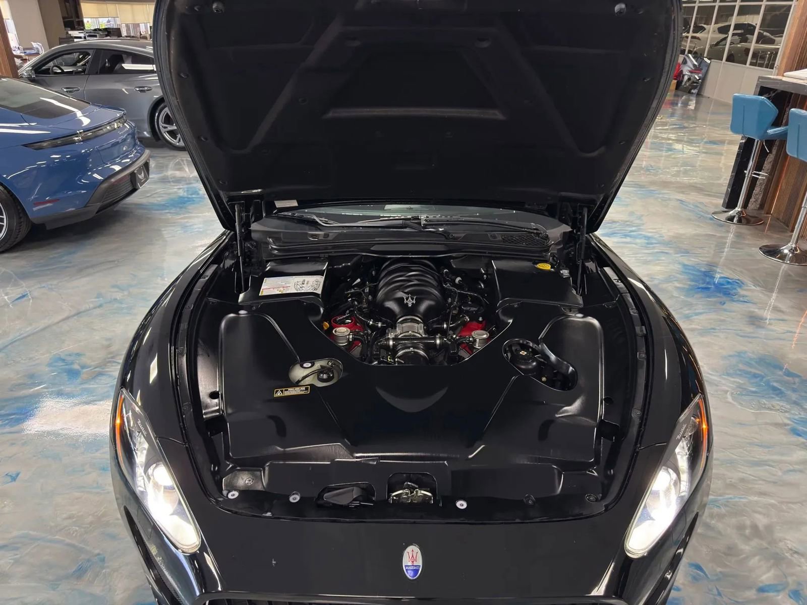 Used 2015 Maserati GranTurismo Sport RWD image 18