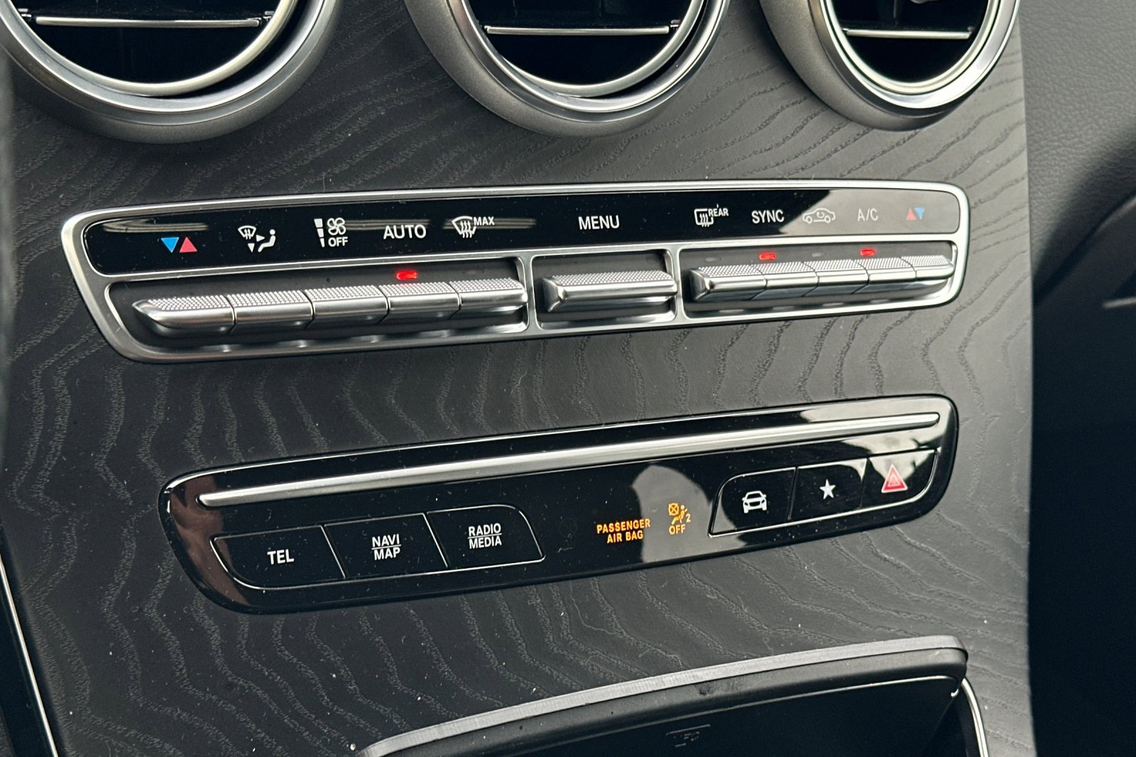 Used 2021 Mercedes-Benz GLC 63 AMG 4MATIC Coupe image 21