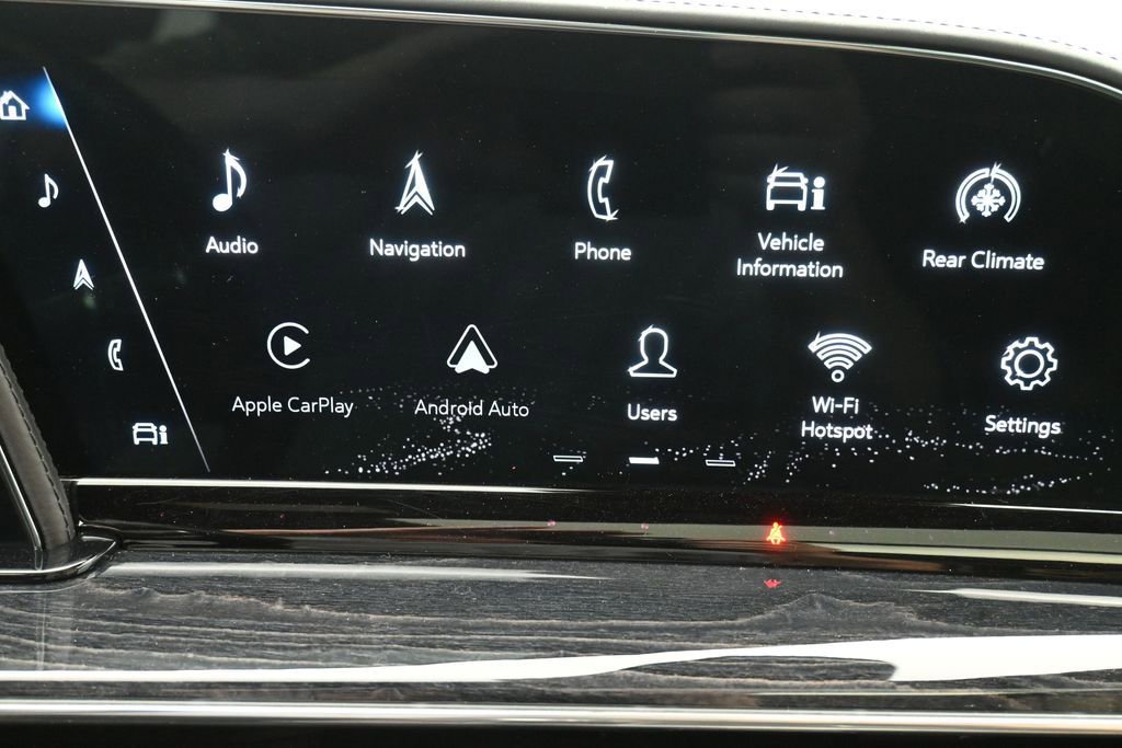 Used 2021 Cadillac Escalade Premium Luxury w/ Driver Assist Tech Package AWD/4WD image 16