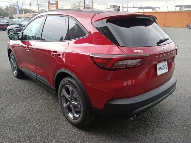 New 2026 Ford Escape ST-Line w/ Tech Pack #1 image 5