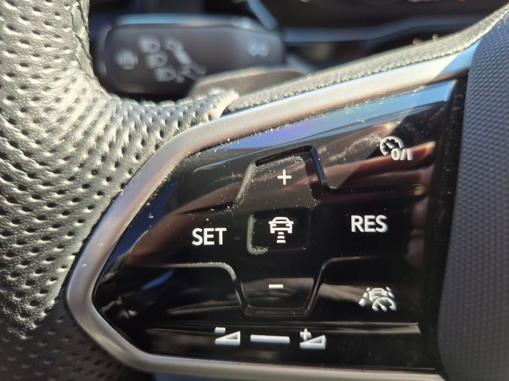 Used 2023 Volkswagen Jetta GLI Autobahn w/ GLI Black Package image 20