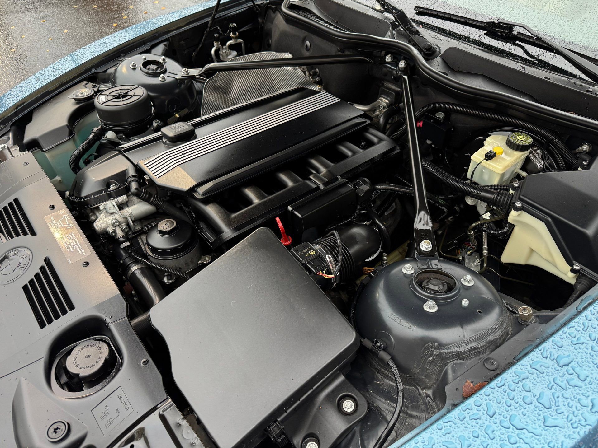 Used 2003 BMW Z4 2.5i image 47