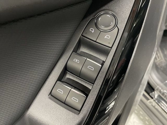 New 2027 Chevrolet Equinox RS AWD/4WD image 13