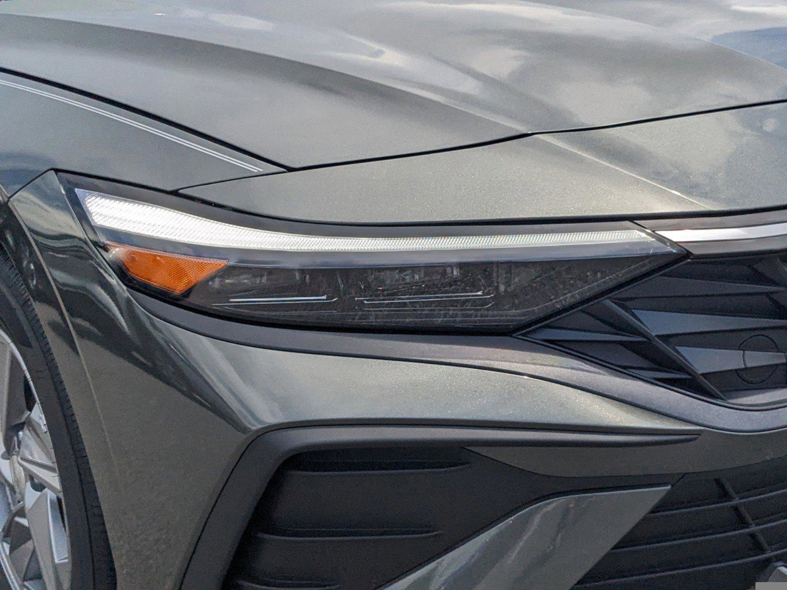 New 2026 Hyundai Elantra SE image 11