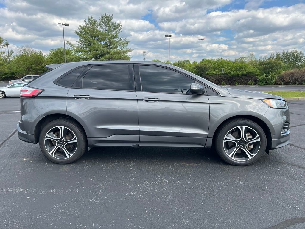 Used 2022 Ford Edge ST w/ Equipment Group 401A AWD/4WD image 5