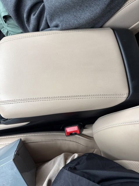 Used 2022 Jeep Grand Cherokee Limited w/ Luxury Tech Group II image 28