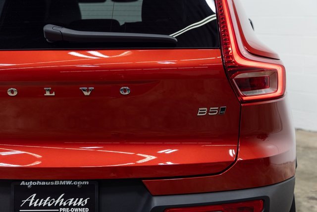 Used 2024 Volvo XC40 B5 Ultimate w/ Protection Package Premier image 14