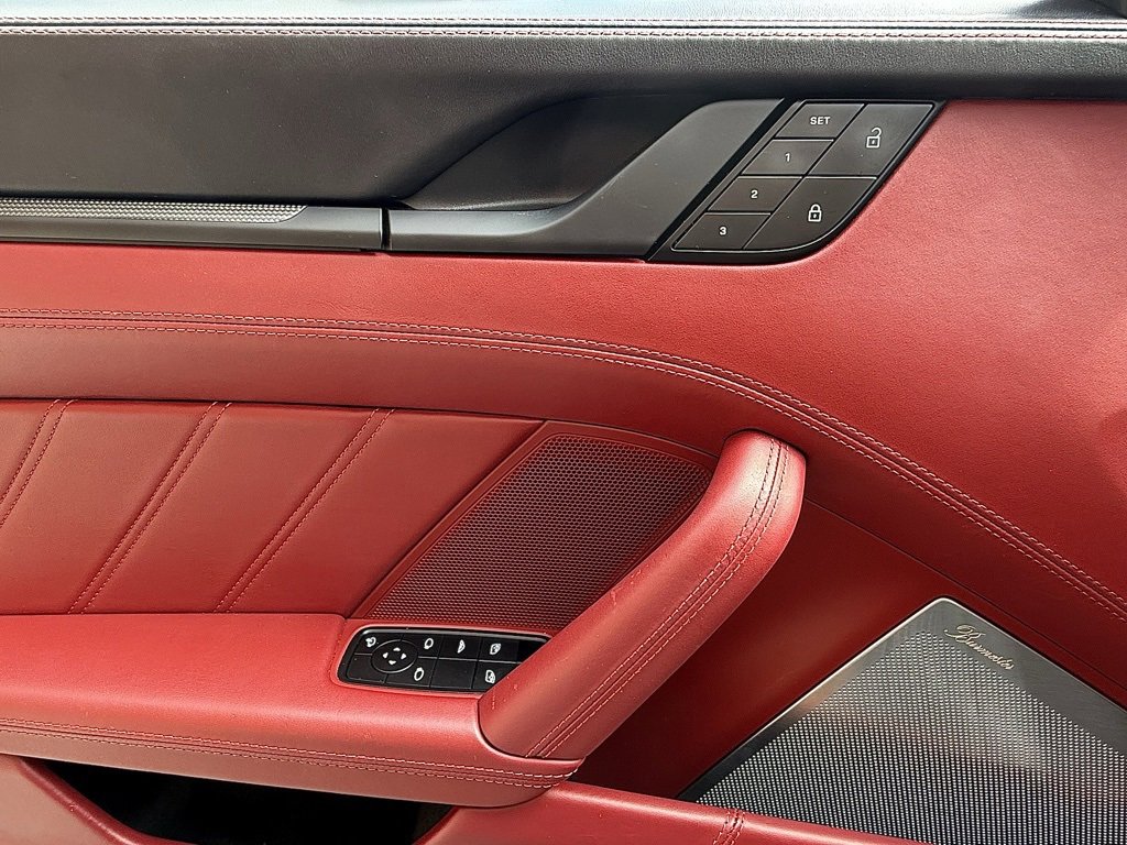 Certified 2023 Porsche 911 Carrera GTS image 17