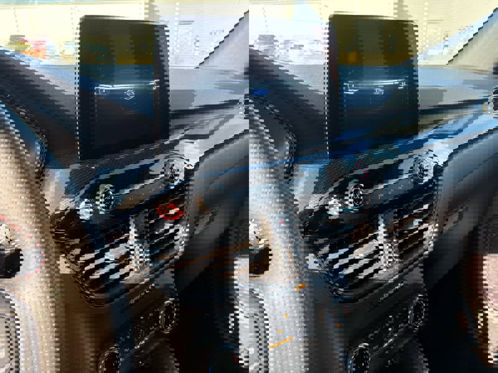 Used 2024 Ford Escape ST-Line image 12