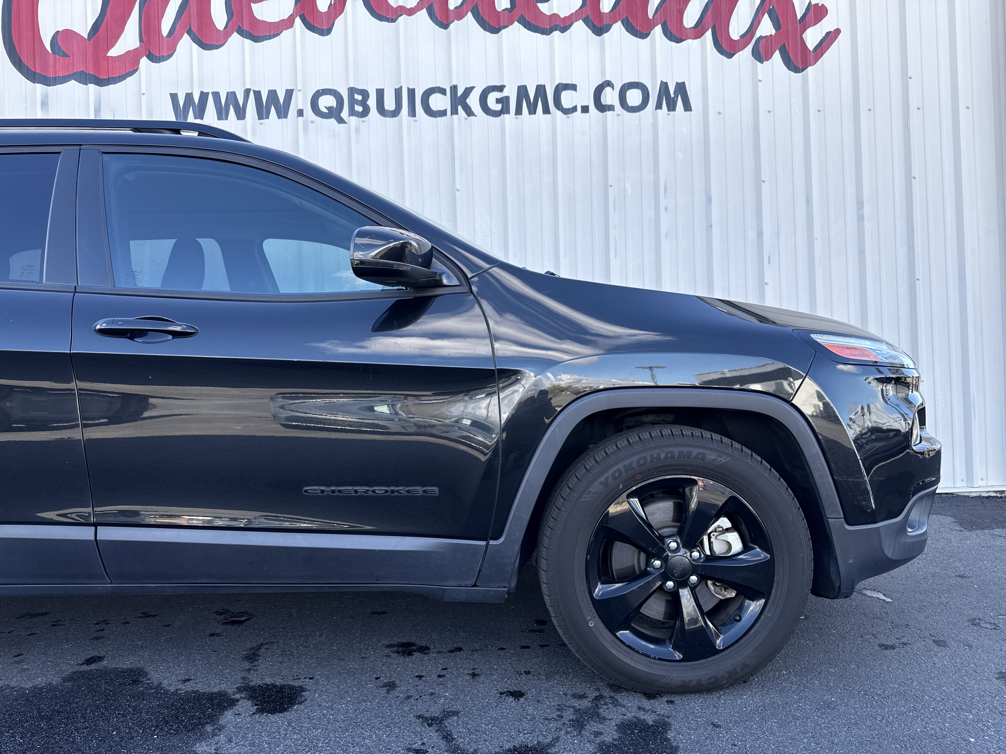 Used 2016 Jeep Cherokee Latitude w/ Comfort/Convenience Group image 20