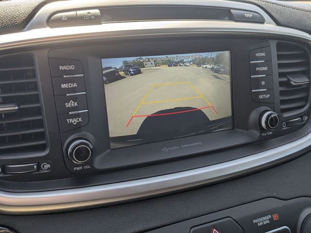 Used 2019 Kia Sorento EX image 16