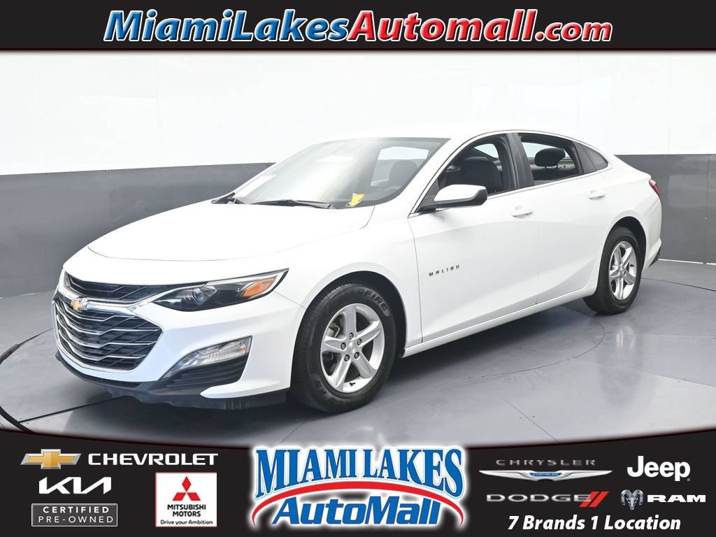 Used 2024 Chevrolet Malibu LT FWD image 1
