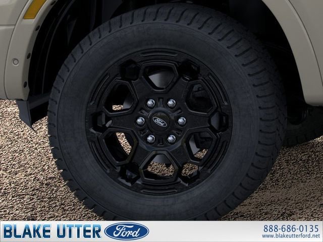 New 2025 Ford Ranger Lariat w/ Black Appearance Package RWD image 19
