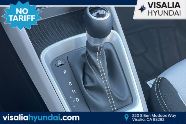 New 2025 Hyundai Venue SEL FWD image 24