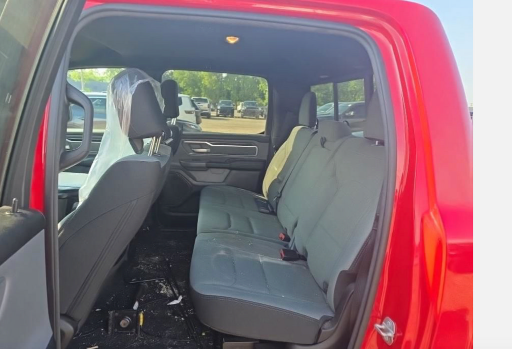 Used 2022 RAM 1500 Big Horn AWD/4WD image 6