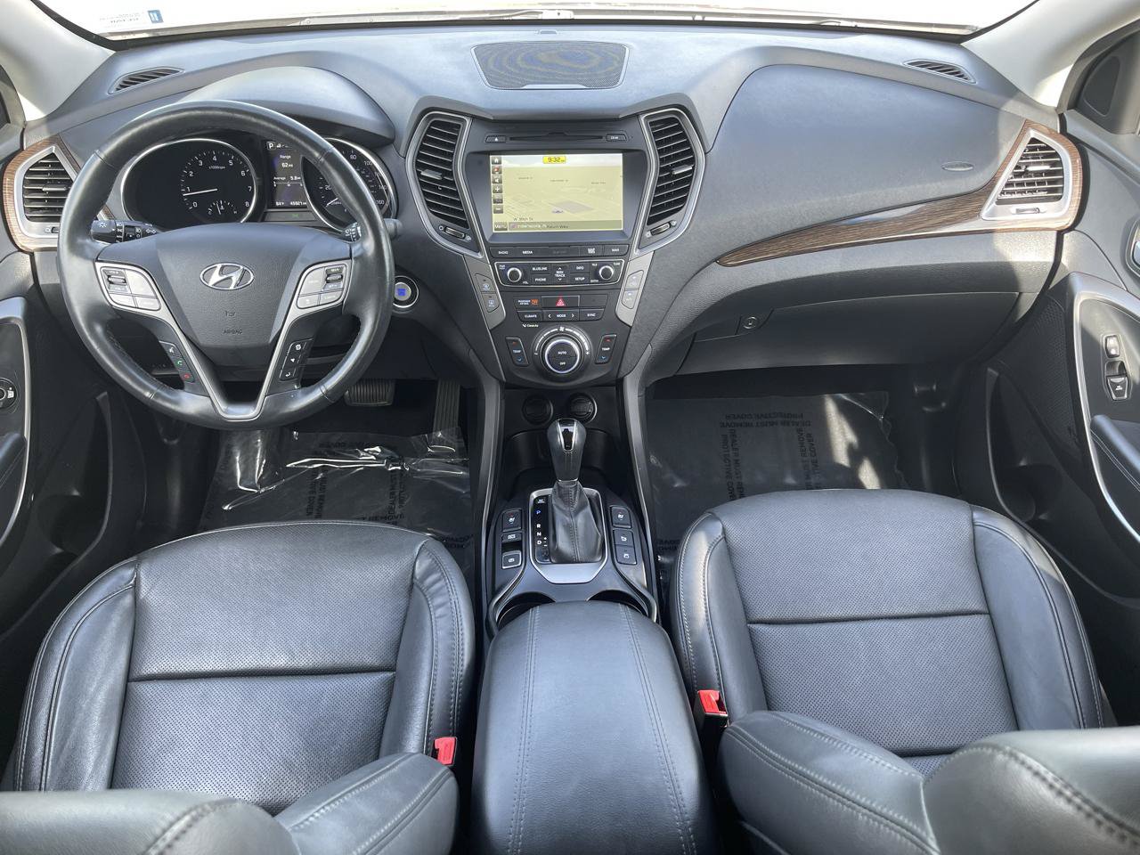 Used 2017 Hyundai Santa Fe Sport w/ 2.0T Ultimate Tech Package 05 FWD image 6