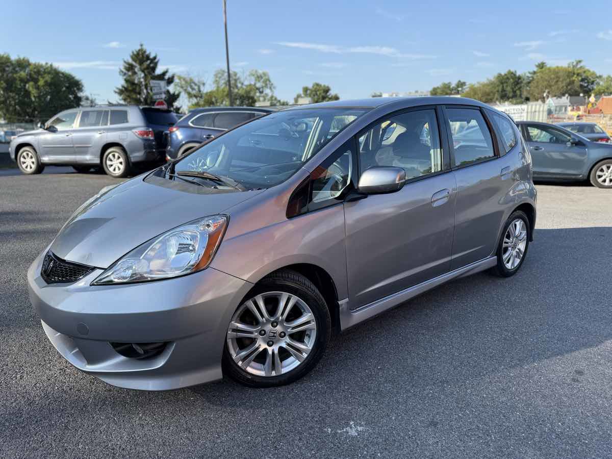 Used 2009 Honda Fit Sport image 3