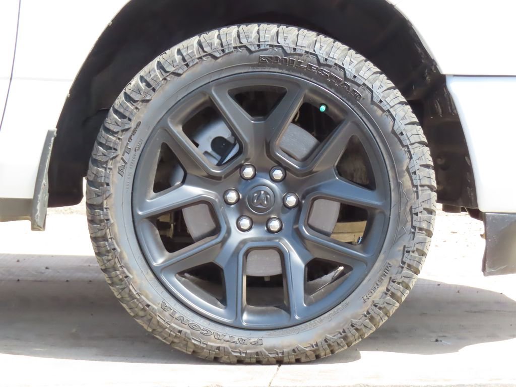 Certified 2024 RAM 1500 Laramie AWD/4WD image 15