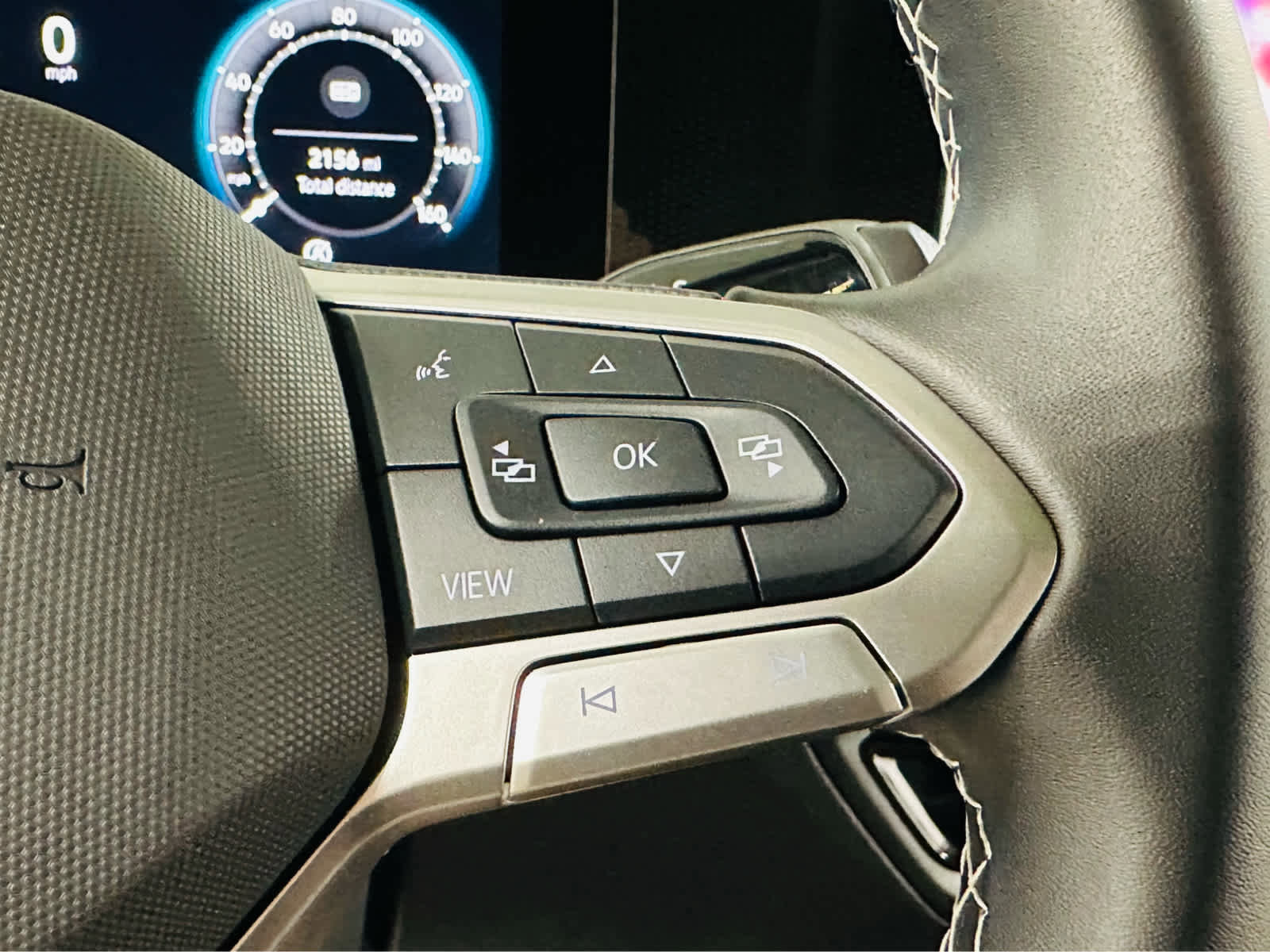 Certified 2025 Volkswagen Tiguan S image 16