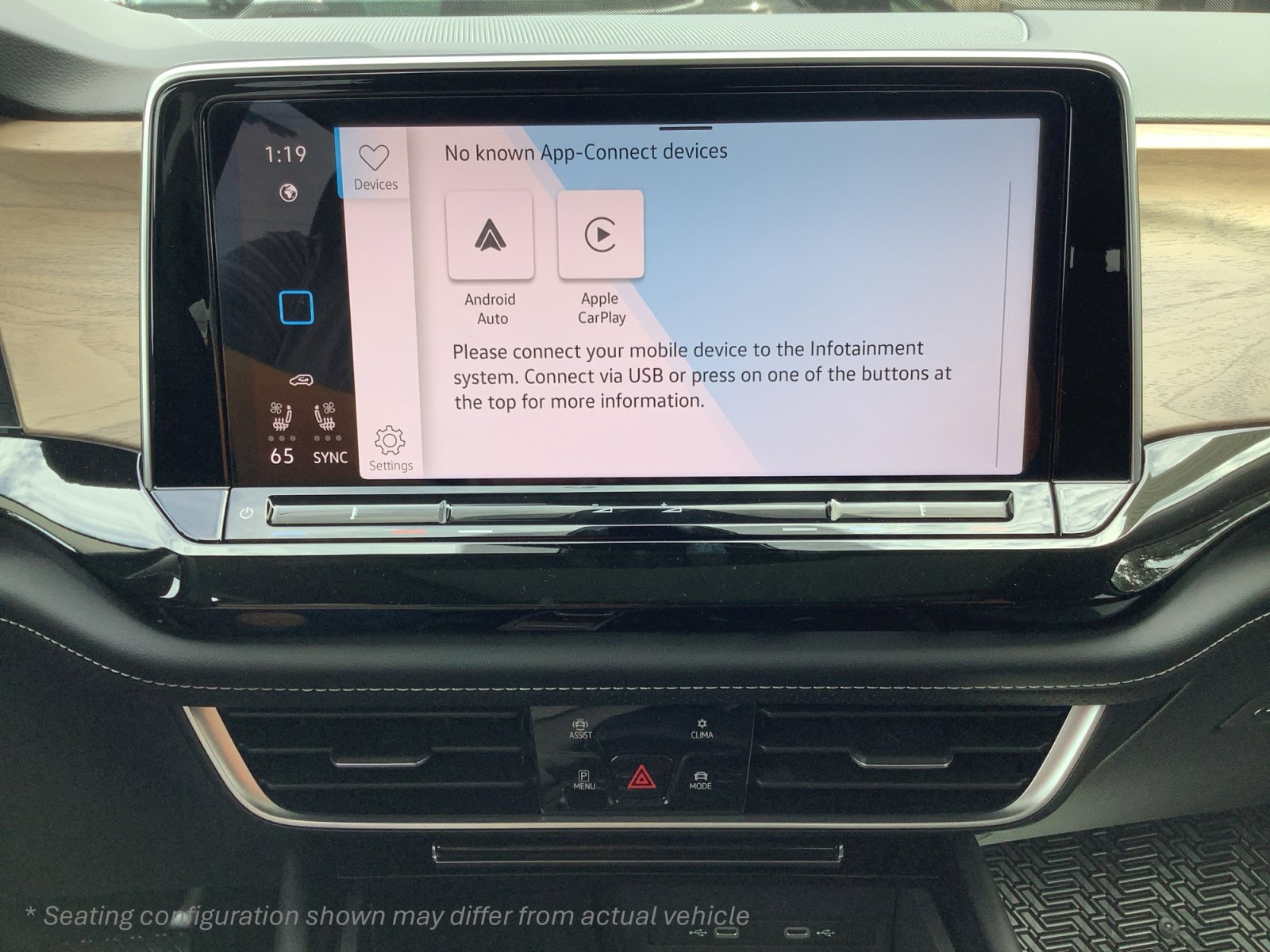 New 2026 Volkswagen Atlas SE FWD image 16