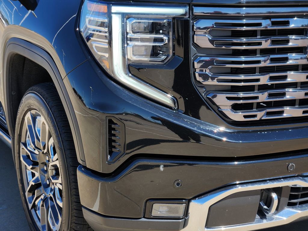 Used 2023 GMC Sierra 1500 Denali Ultimate image 11