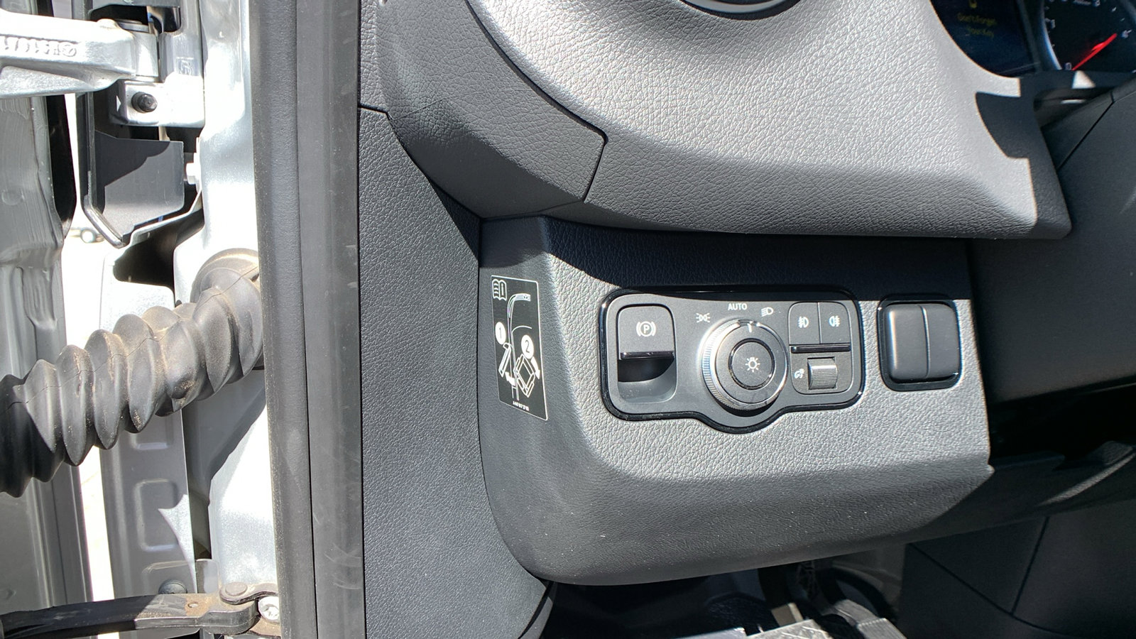 Used 2022 Mercedes-Benz Sprinter 2500 image 10