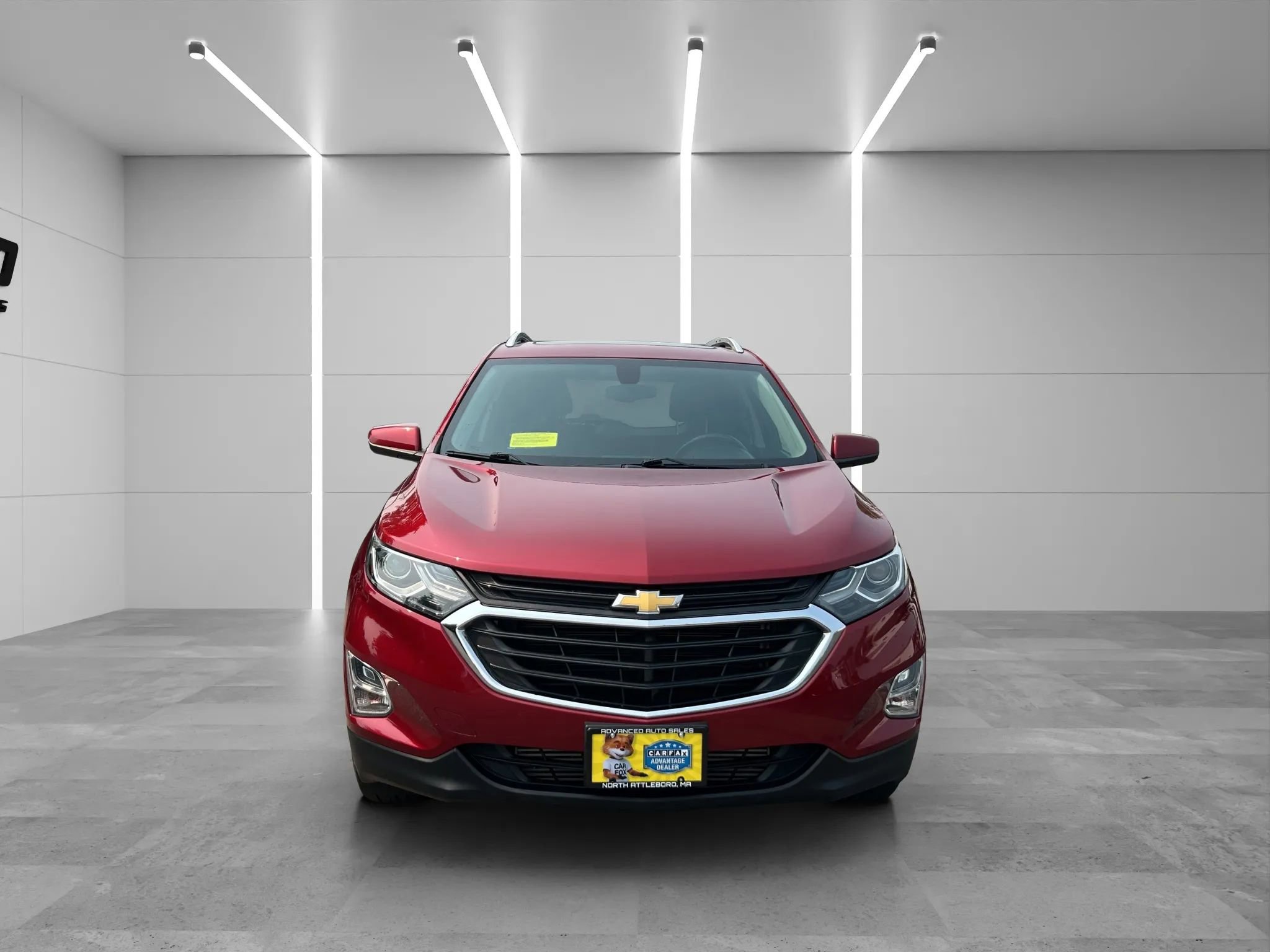 Used 2019 Chevrolet Equinox LT image 2