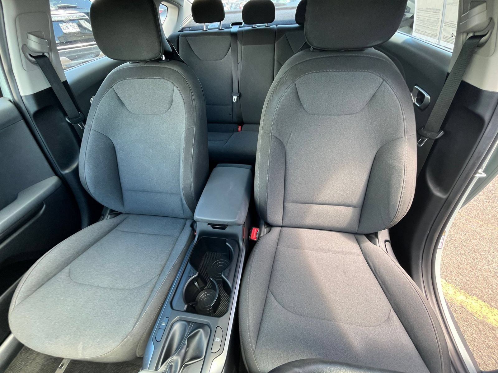 Used 2025 Kia K4 FWD image 59