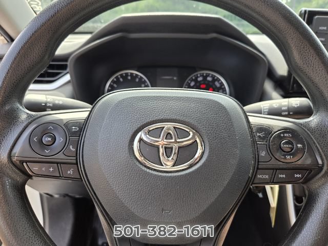Used 2022 Toyota RAV4 LE AWD/4WD image 23
