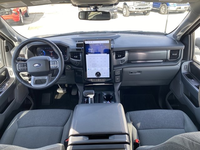 Used 2024 Ford F150 Lightning Flash image 7