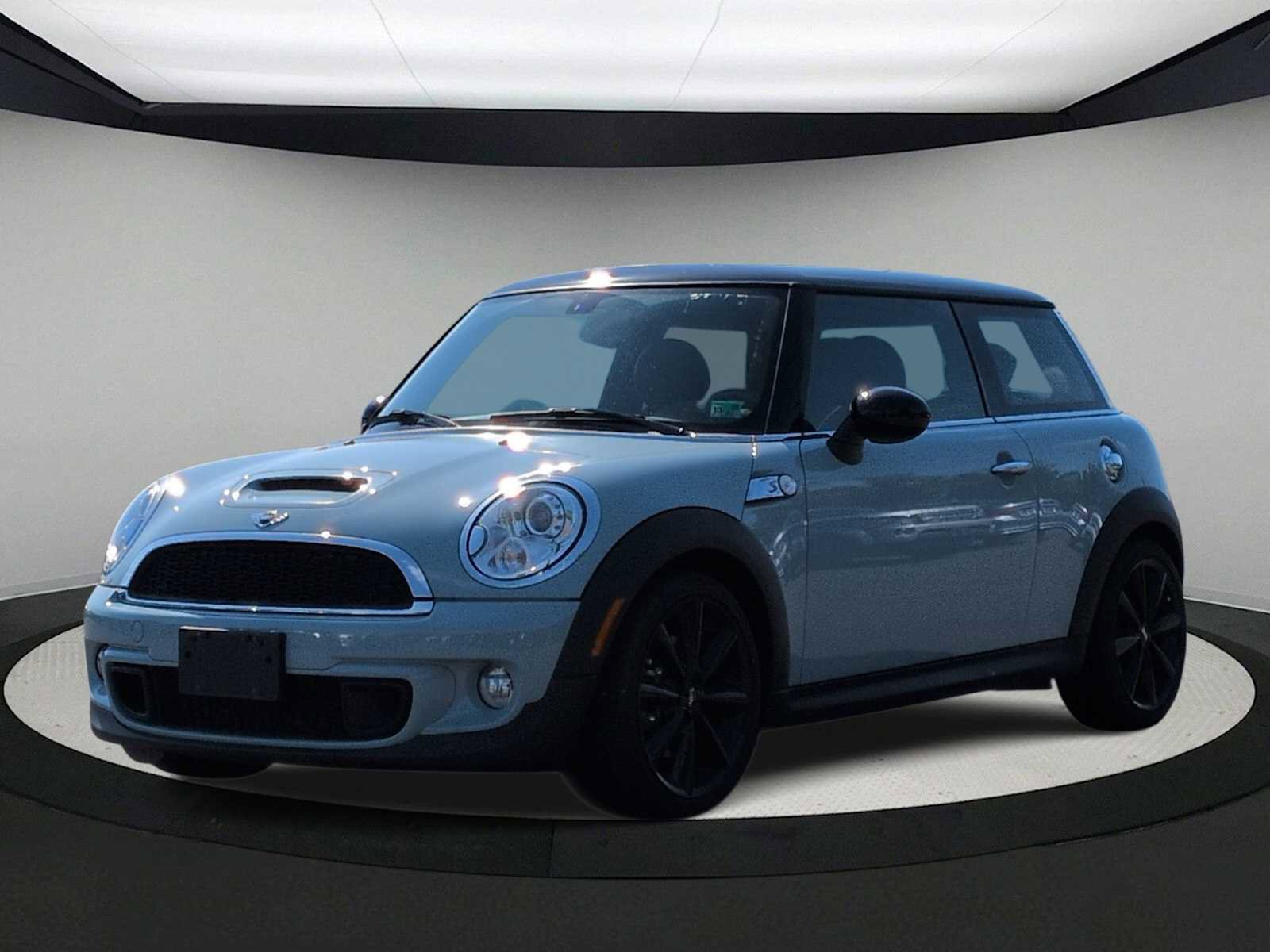 Used 2013 MINI Cooper S FWD image 4