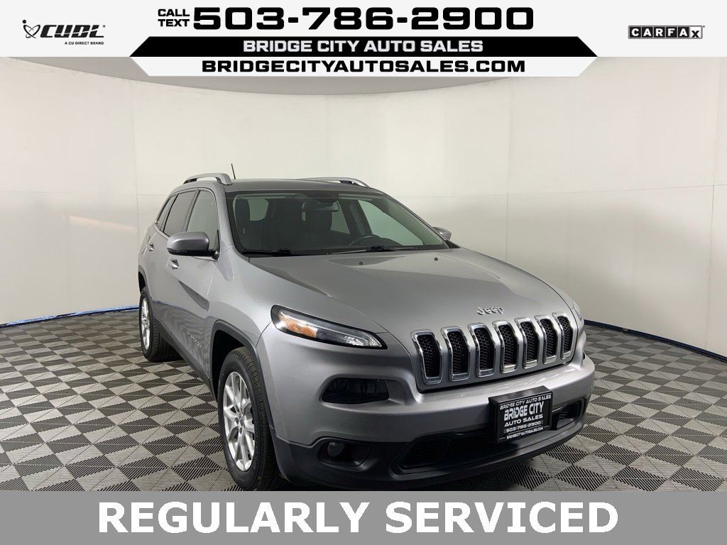 Used 2017 Jeep Cherokee Latitude w/ Safety/Convenience Group