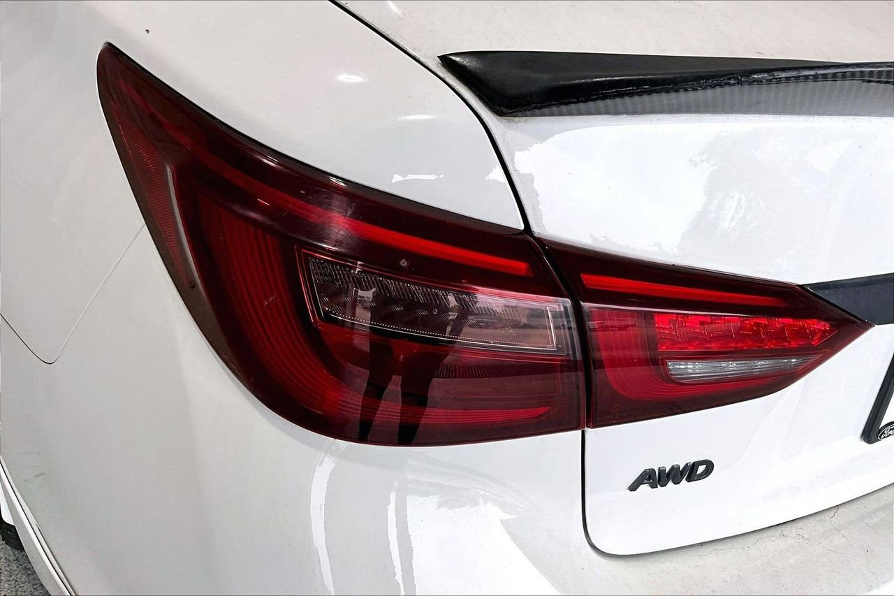Used 2019 INFINITI Q50 Signature Edition AWD/4WD image 13