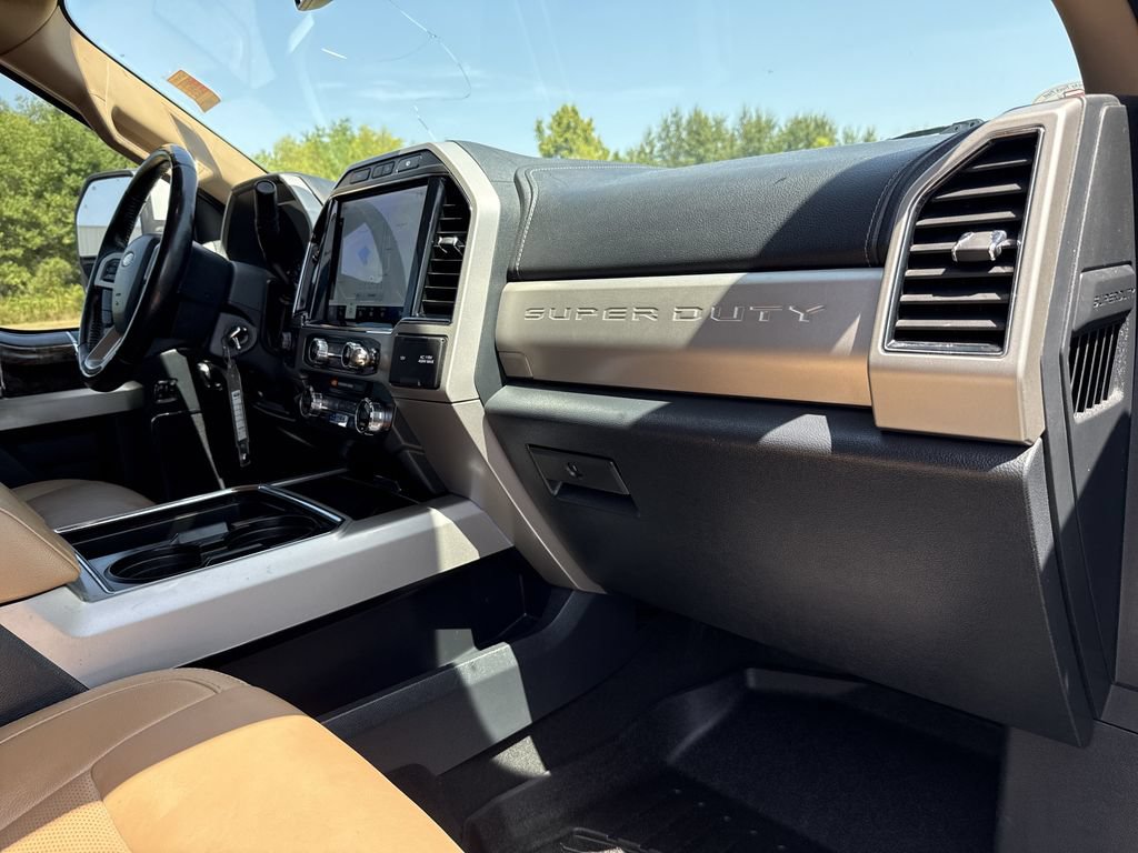 Used 2022 Ford F250 Lariat w/ Lariat Value Package AWD/4WD image 27
